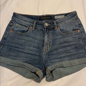 high waisted shortie, denim shorts